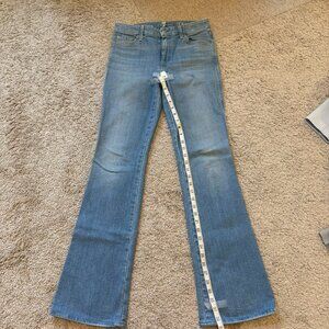 7 For All Mankind Flared Jeans Women's Blue Denim Size 28 Classic Comfortable